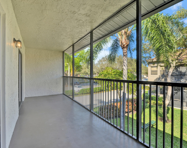 1252 S Military Trail - Photo Thumbnail 11