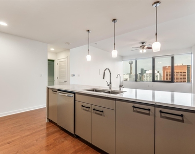 1200 Main Street - Photo Thumbnail 6