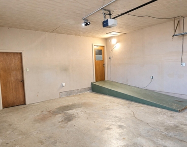 2711 Morton Street - Photo Thumbnail 21