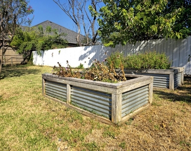 2711 Morton Street - Photo Thumbnail 19