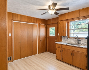 2711 Morton Street - Photo Thumbnail 7