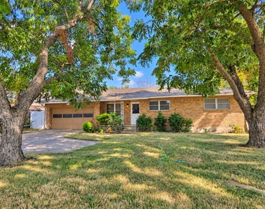 2711 Morton Street - Photo Thumbnail 1