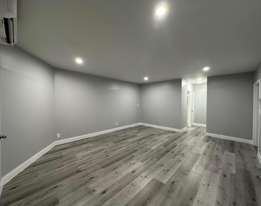 195 Se 10th Street - Photo Thumbnail 13