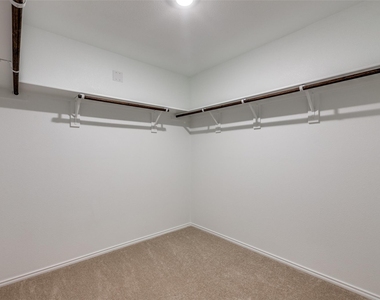 3420 Flicker Place - Photo Thumbnail 11
