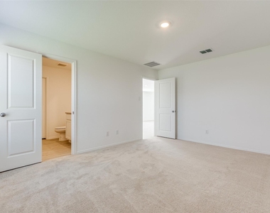 3420 Flicker Place - Photo Thumbnail 3
