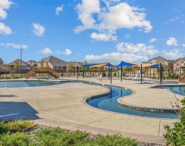 3420 Flicker Place - Photo Thumbnail 31