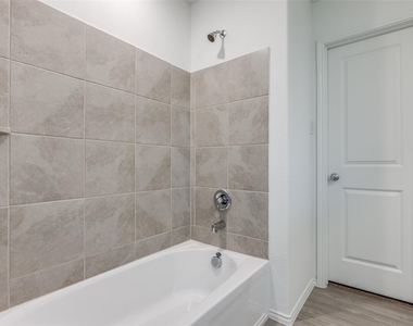 3420 Flicker Place - Photo Thumbnail 5