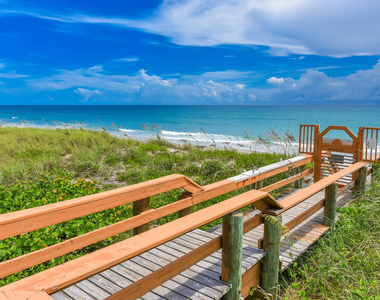 1357 Ne Ocean Boulevard - Photo Thumbnail 8