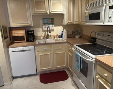 1357 Ne Ocean Boulevard - Photo Thumbnail 26