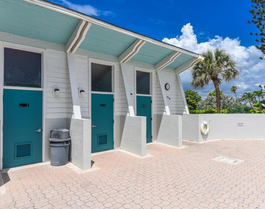1357 Ne Ocean Boulevard - Photo Thumbnail 7