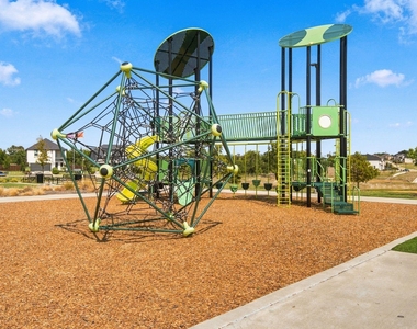 1203 Bridgewalk Drive - Photo Thumbnail 37