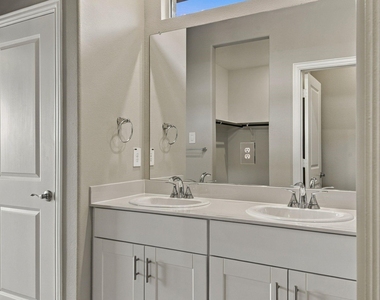 1203 Bridgewalk Drive - Photo Thumbnail 15