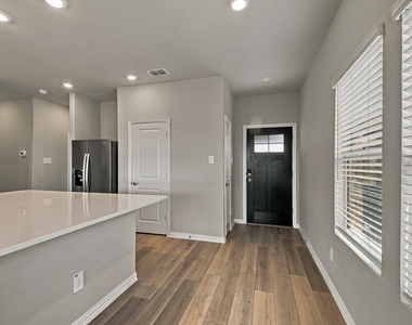 1203 Bridgewalk Drive - Photo Thumbnail 4
