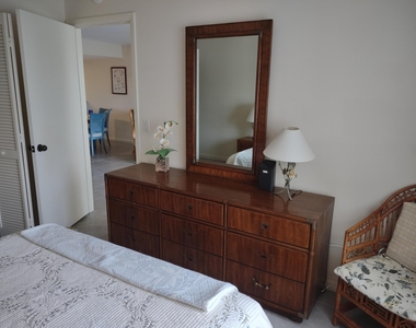 5527 Ne Gulfstream Way - Photo Thumbnail 15