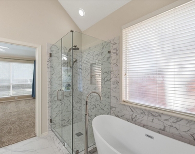 801 Coralberry Drive - Photo Thumbnail 17