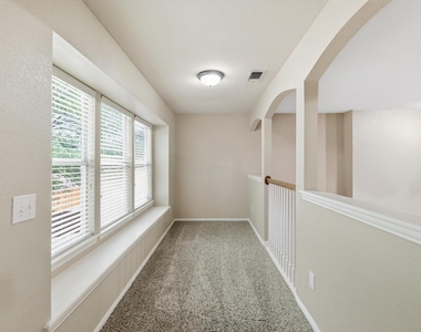 801 Coralberry Drive - Photo Thumbnail 23