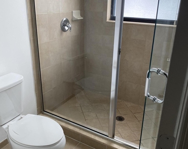 11269 Nw 88th Street - Photo Thumbnail 7