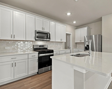 6014 Alderton Drive - Photo Thumbnail 5