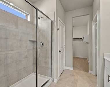 6014 Alderton Drive - Photo Thumbnail 14