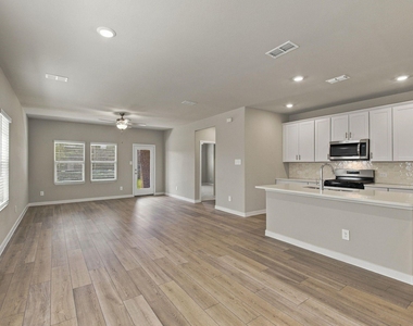 6014 Alderton Drive - Photo Thumbnail 4