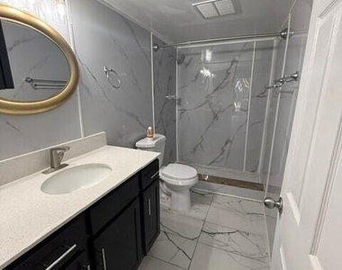 4141 Nw 90th Avenue - Photo Thumbnail 15
