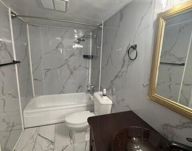 4141 Nw 90th Avenue - Photo Thumbnail 9
