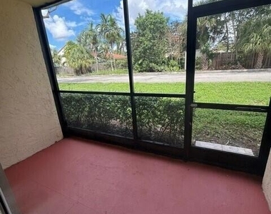 4141 Nw 90th Avenue - Photo Thumbnail 17