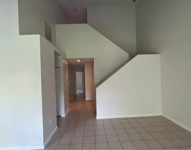 9850 Nw 24th Street - Photo Thumbnail 8