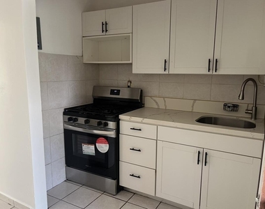1840 Taft Street - Photo Thumbnail 1