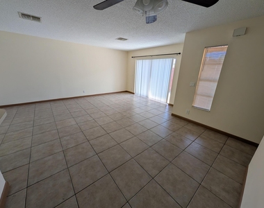 8599 Crater Terrace - Photo Thumbnail 6
