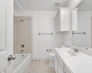 12618 Red Hawk Drive - Photo Thumbnail 14