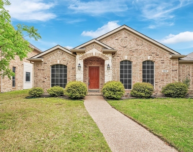12618 Red Hawk Drive - Photo Thumbnail 5