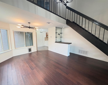4242 N Capistrano Drive - Photo Thumbnail 3