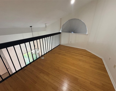 4242 N Capistrano Drive - Photo Thumbnail 13