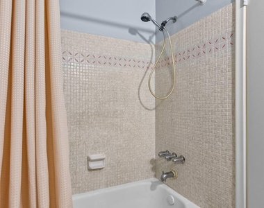 1826 Sherman Street - Photo Thumbnail 10