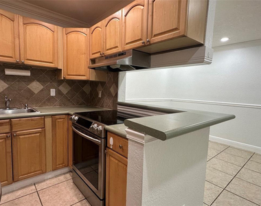 11783 Nw 30th Street - Photo Thumbnail 6