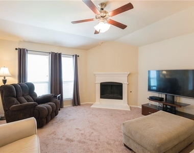 3514 Founders Way - Photo Thumbnail 3