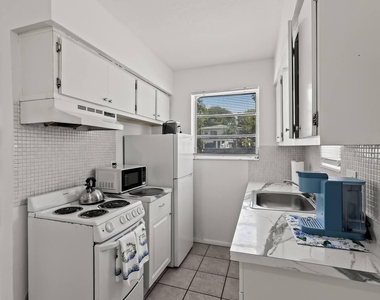 1826 Sherman Street - Photo Thumbnail 1