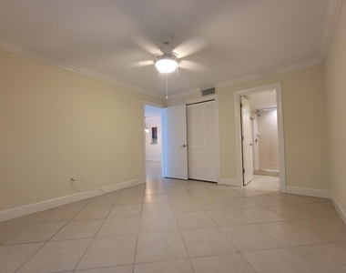 1727 Jimmy Buffett Mem Highway - Photo Thumbnail 14