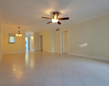 1727 Jimmy Buffett Mem Highway - Photo Thumbnail 10