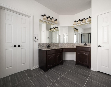 12289 Princess Drive - Photo Thumbnail 13