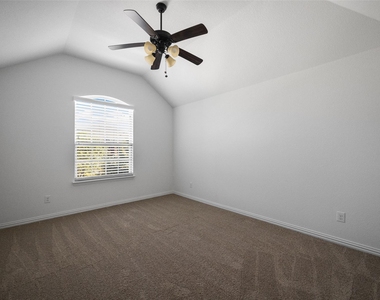 12289 Princess Drive - Photo Thumbnail 21