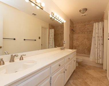 4669 Portrait Lane - Photo Thumbnail 19