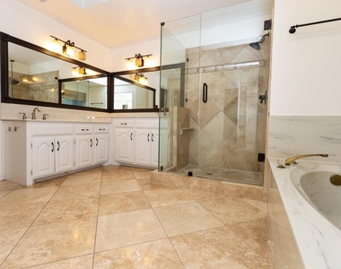 4669 Portrait Lane - Photo Thumbnail 16