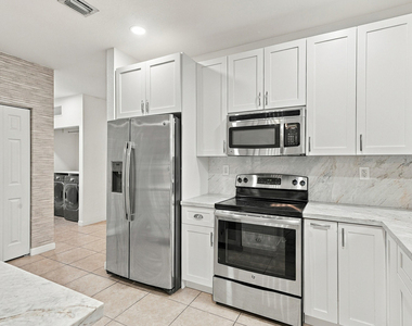 11744 Sw 151st Path - Photo Thumbnail 11