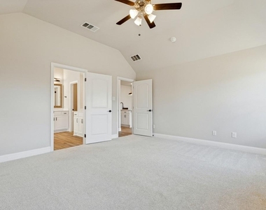 4005 Gray Wolf Drive - Photo Thumbnail 26