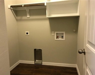 769 River Hill Lane - Photo Thumbnail 12