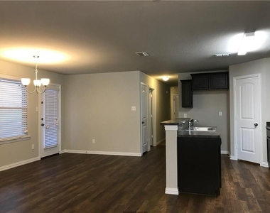 769 River Hill Lane - Photo Thumbnail 3