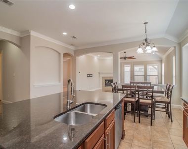 4647 Phillip Drive - Photo Thumbnail 13