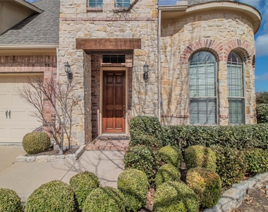 4647 Phillip Drive - Photo Thumbnail 4